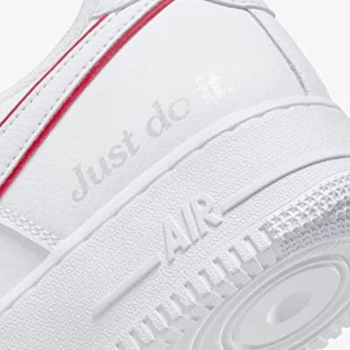 Chaussures "Just Do it" Nike Air Force 1 Low
